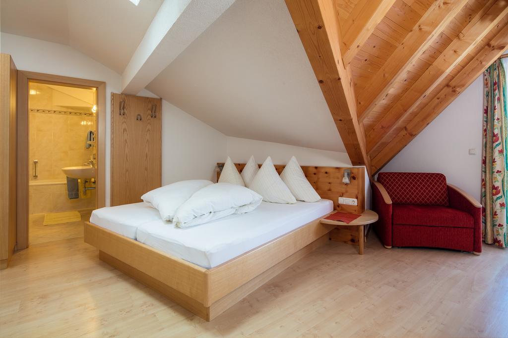 Вилла Schimpfoesslhof Фис Экстерьер фото