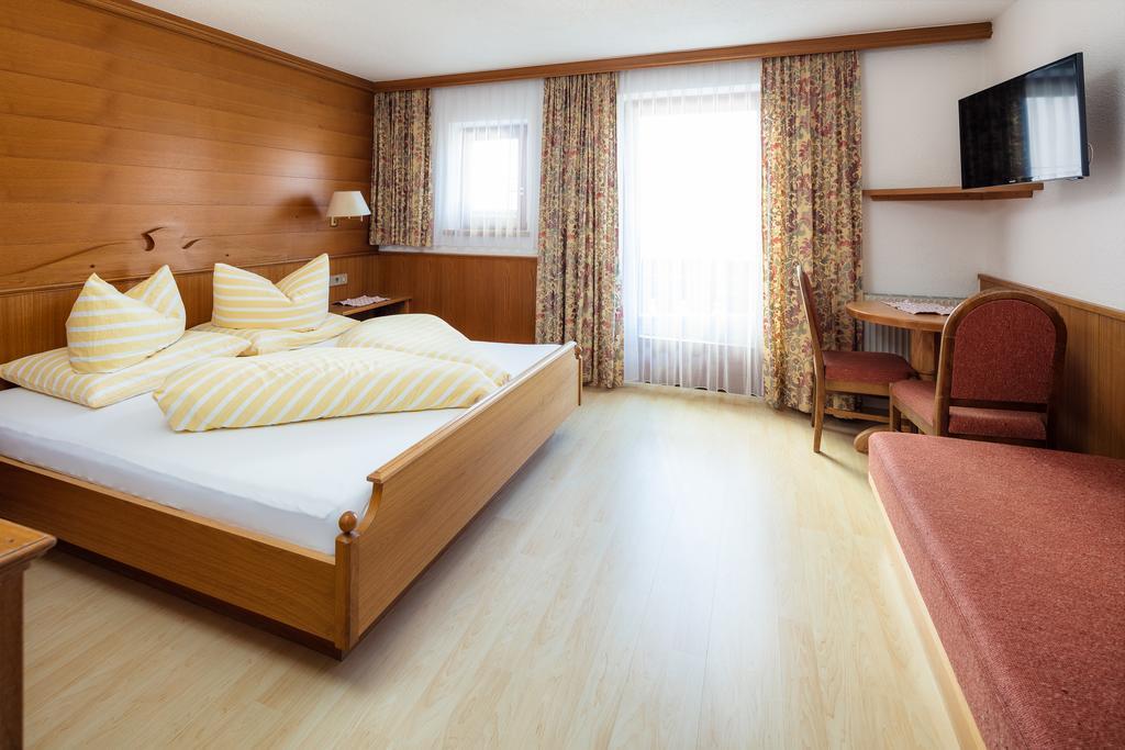 Вилла Schimpfoesslhof Фис Экстерьер фото