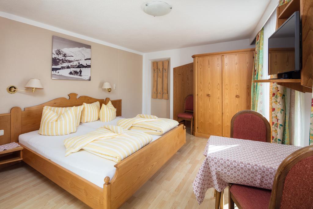 Вилла Schimpfoesslhof Фис Экстерьер фото