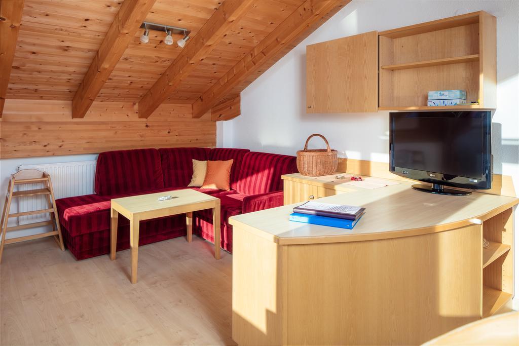 Вилла Schimpfoesslhof Фис Экстерьер фото